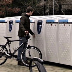  Bicycle Lockers קישור לכתבה ב- 